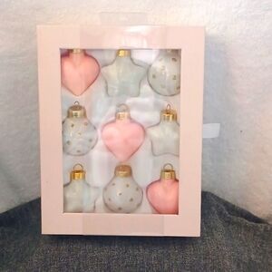 Pink and white ornaments